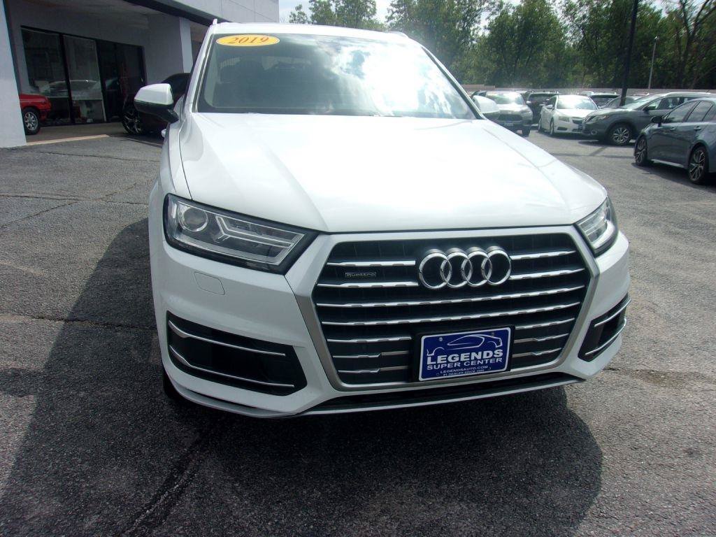Used 2019 Audi Q7 2.0T Premium w/ Convenience Package AWD/4WD image 3