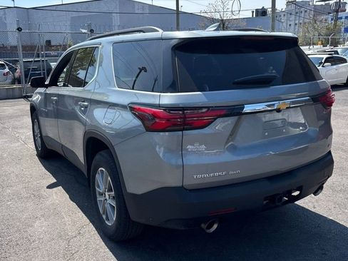 Used 2023 Chevrolet Traverse LT AWD/4WD image 3
