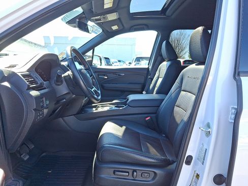 Used 2024 Honda Ridgeline Black Edition image 13