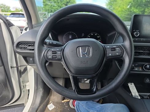 Used 2024 Honda HR-V LX image 13