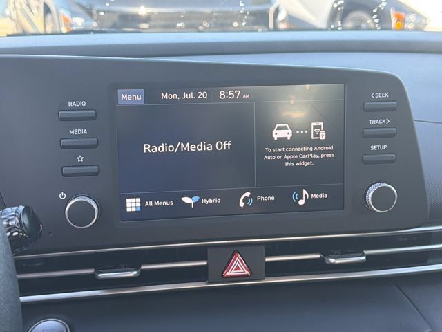 Certified 2026 Hyundai Elantra Hybrid FWD image 31