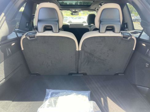 New 2026 Volvo XC90 B5 Plus AWD/4WD image 12