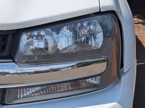 Used 2008 Chevrolet TrailBlazer LS w/ Off-Road Package AWD/4WD image 14