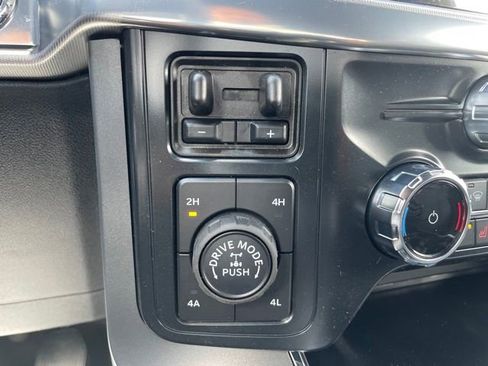 New 2026 Ford F150 Lariat image 16