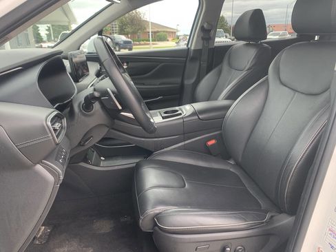 Used 2023 Hyundai Santa Fe Limited image 2