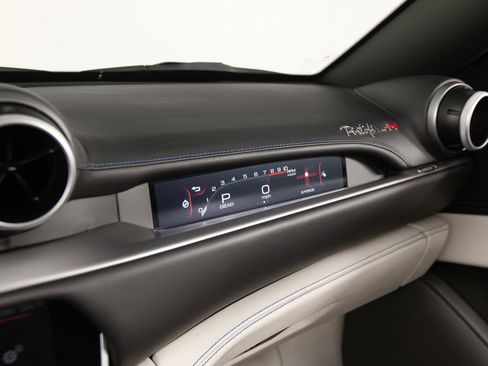 Certified 2023 Ferrari Portofino M RWD image 31