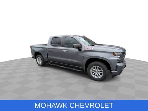 Used 2021 Chevrolet Silverado 1500 RST AWD/4WD image 2