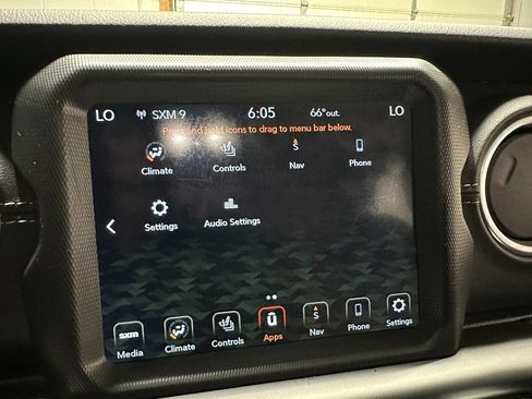 Used 2020 Jeep Gladiator Overland AWD/4WD image 39