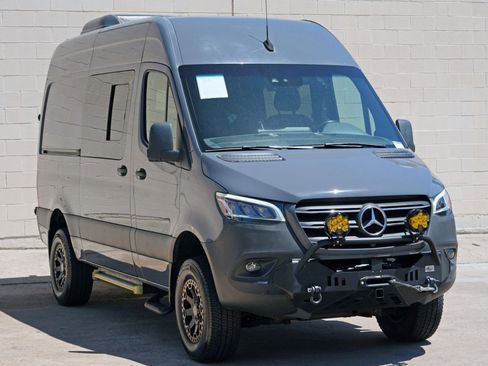 Used 2021 Mercedes-Benz Sprinter 2500 w/ Comfort Plus Package image 56