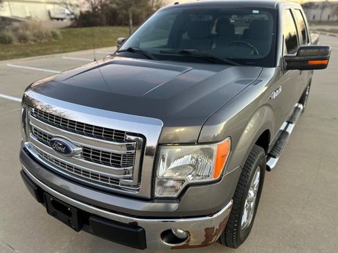 Used 2013 Ford F150 XLT w/ XLT Chrome Pkg image 2