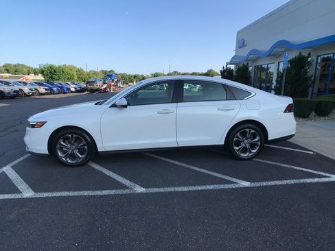 Used 2024 Honda Accord EX image 7