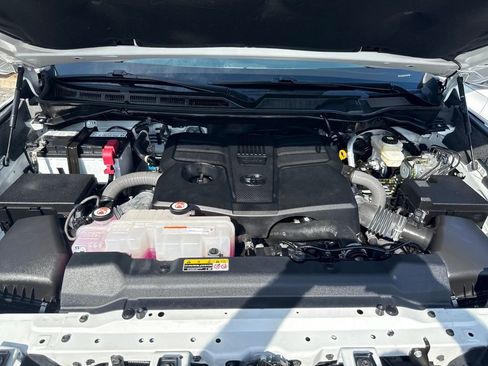 Used 2022 Toyota Tundra SR5 w/ SR5 Premium Package image 23