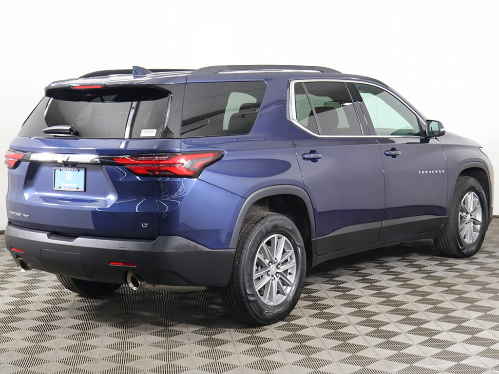 Used 2023 Chevrolet Traverse LT AWD/4WD image 12
