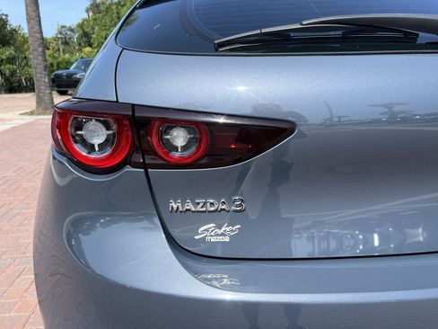 Used 2023 MAZDA MAZDA3 s FWD image 40