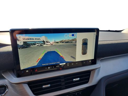 New 2026 Ford Explorer Active image 18