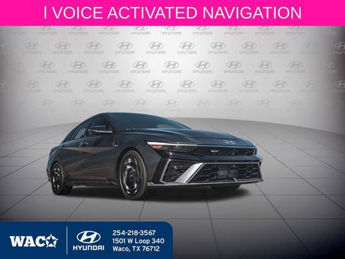 Used 2025 Chevrolet Suburban Z71 image 5