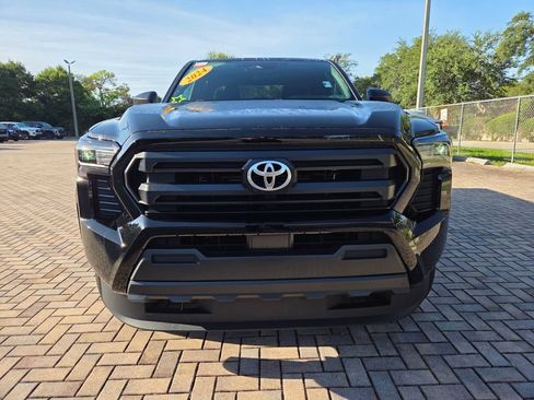 Certified 2024 Toyota Tacoma SR AWD/4WD image 2