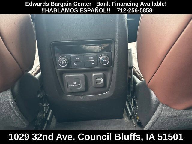 Used 2019 Buick Enclave Avenir w/ Avenir Technology Package AWD/4WD image 12