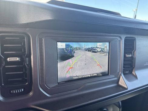 Used 2023 Ford Bronco Outer Banks AWD/4WD image 21