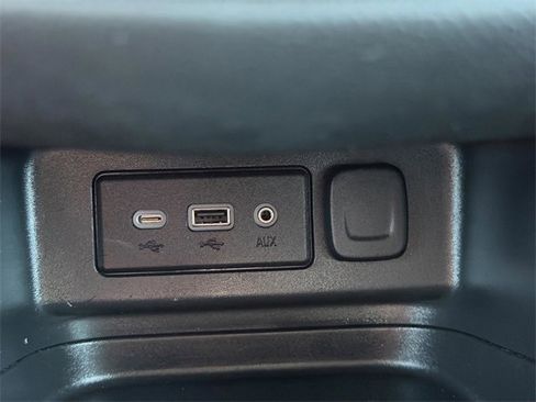 Certified 2021 Chevrolet Equinox LT image 19