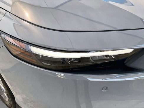 Used 2025 Honda Accord EX-L image 28