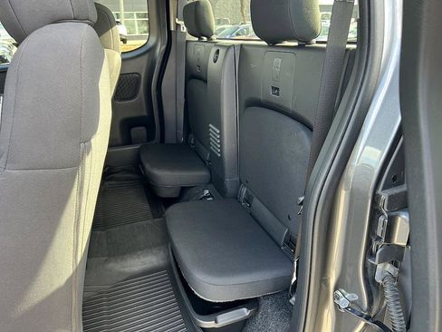 Certified 2023 Nissan Frontier S image 15