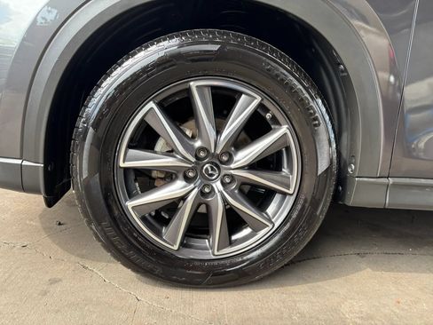 Used 2018 MAZDA CX-5 Touring w/ Preferred Equipment Package AWD/4WD image 22