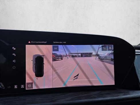 New 2025 Audi Q5 Premium image 23