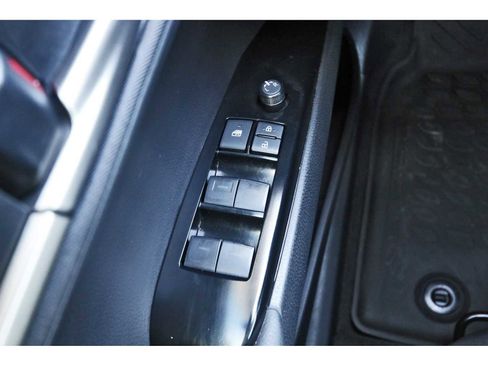 Used 2025 Toyota Camry LE image 20