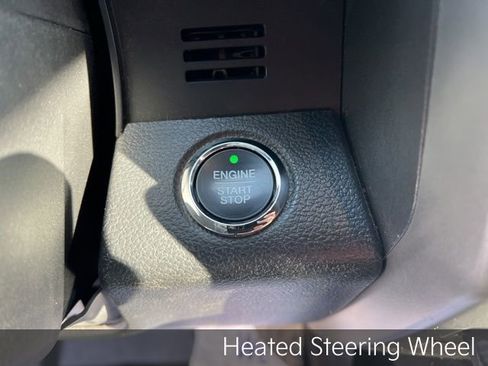 Used 2021 Ford Expedition Max XLT image 18