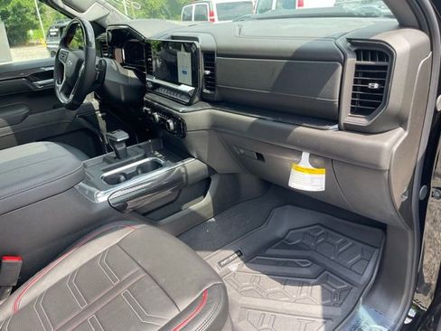 New 2025 Chevrolet Silverado 1500 RST AWD/4WD image 17