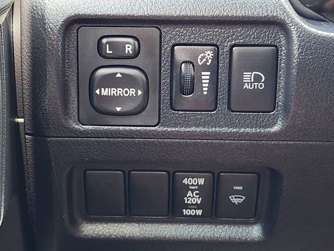 Used 2024 Toyota 4Runner TRD Off-Road Premium w/ Moonroof Package AWD/4WD image 23