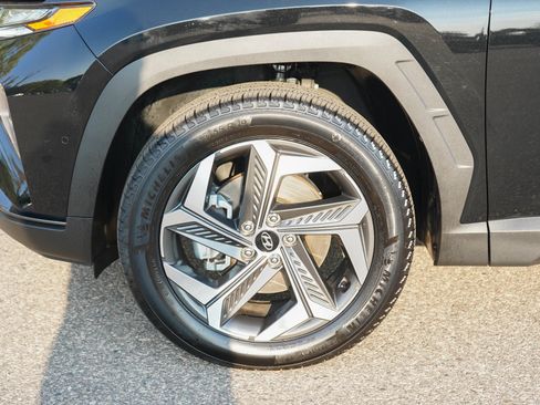 Used 2024 Hyundai Tucson Limited AWD/4WD image 29