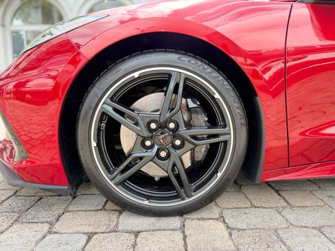 Used 2021 Chevrolet Corvette Stingray Preferred Cpe w/ Z51 Performance Package image 25