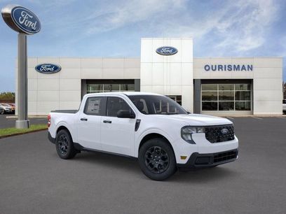 New 2025 Ford Maverick XLT w/ Equipment Group 302A