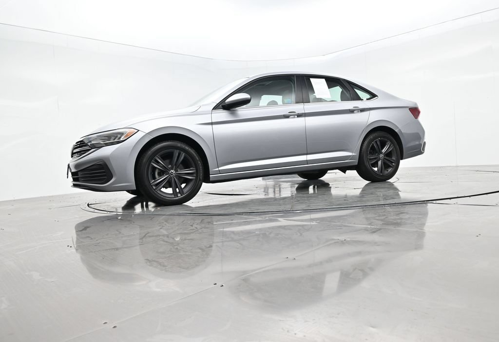 Used 2022 Volkswagen Jetta SE FWD image 45