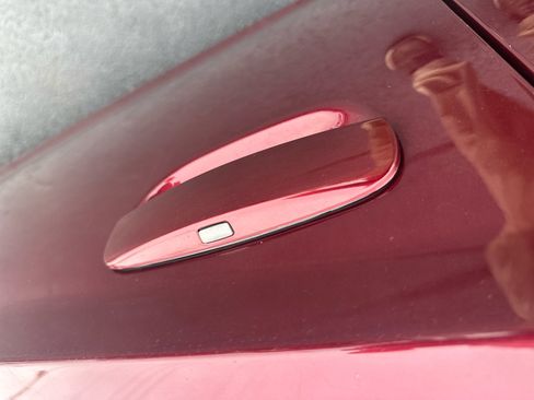 Used 2017 Dodge Charger SXT w/ Plus Group image 18