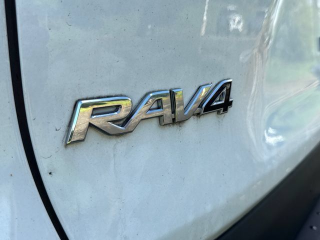 Certified 2024 Toyota RAV4 XLE AWD/4WD image 17