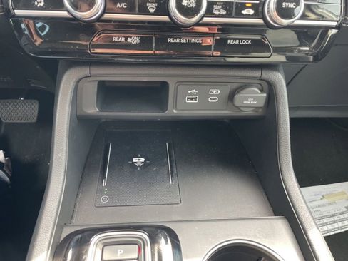 Certified 2025 Honda Pilot EX-L image 14