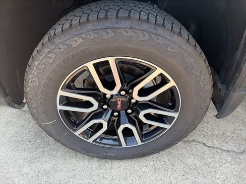 New 2026 GMC Sierra 1500 AT4 w/ AT4 Premium Package AWD/4WD image 10