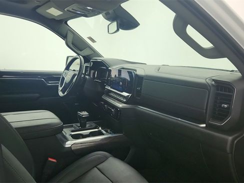 Certified 2023 Chevrolet Silverado 1500 LTZ image 25