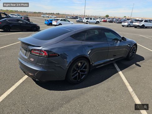 Used 2022 Tesla Model S Plaid AWD/4WD image 4