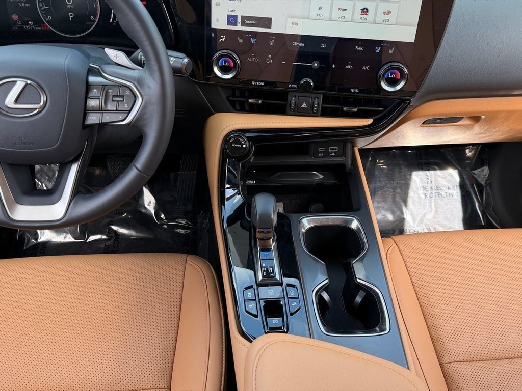 Certified 2025 Lexus NX 350 AWD w/ Accessory Package (Z2) image 14