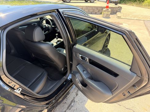 Used 2024 Honda Civic Sport Touring image 14
