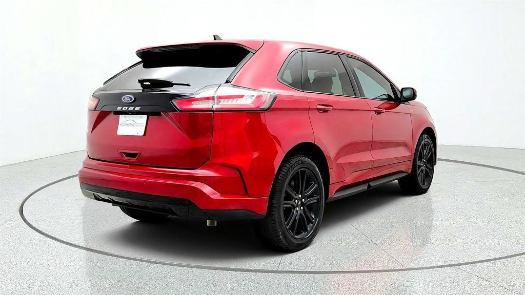 Used 2022 Ford Edge ST-Line AWD/4WD image 5
