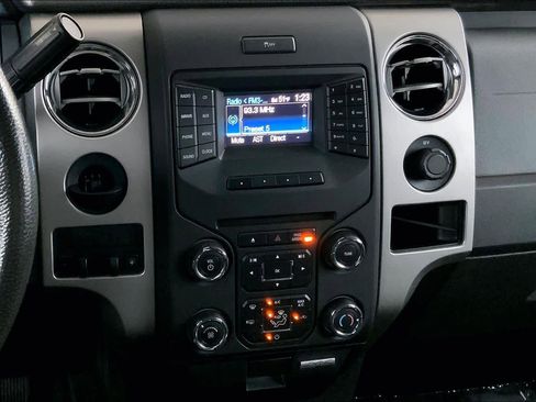 Used 2014 Ford F150 XLT w/ Equipment Group 302A Luxury image 6