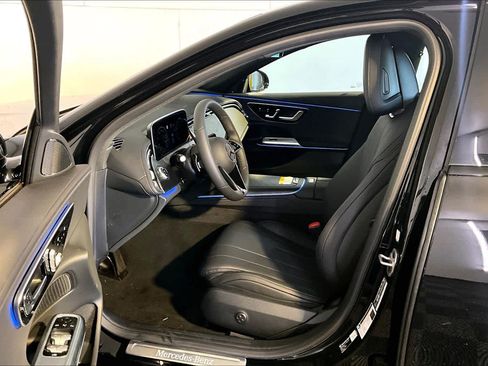 New 2026 Mercedes-Benz E 350 4MATIC Sedan image 13