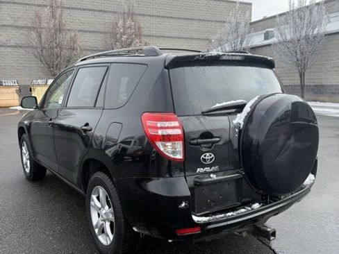 Used 2012 Toyota RAV4 Base w/ Upgrade Value Pkg image 8