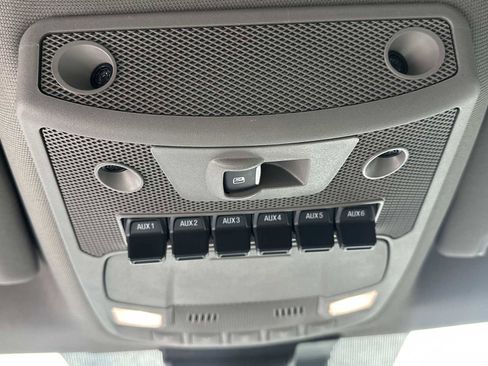 Used 2020 Ford F250 XLT w/ XLT Premium Package image 19