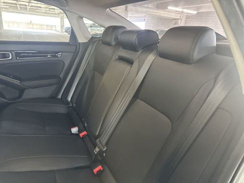 Used 2024 Honda Civic Touring image 21